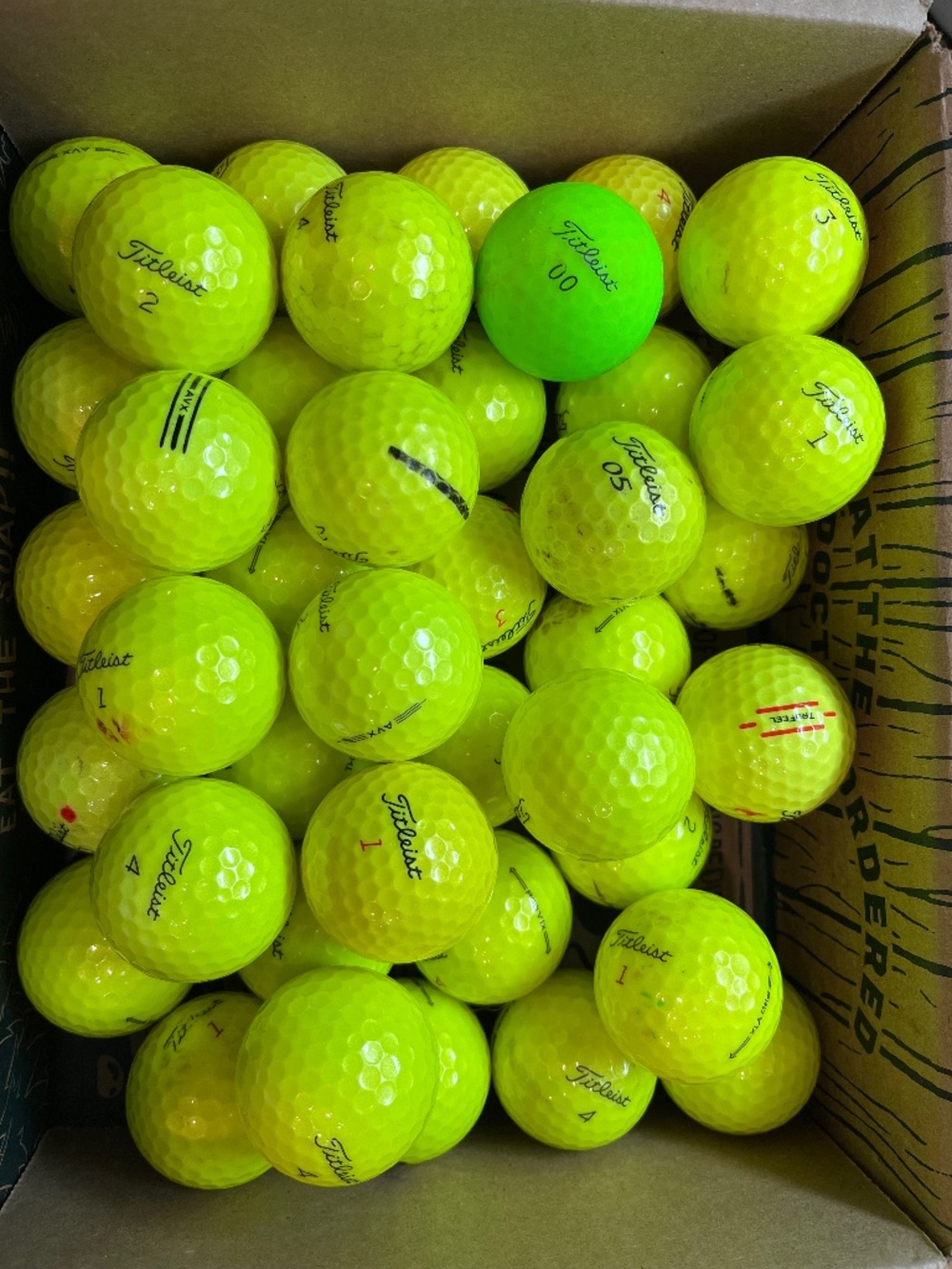 40 Colored Titleist Golf Balls